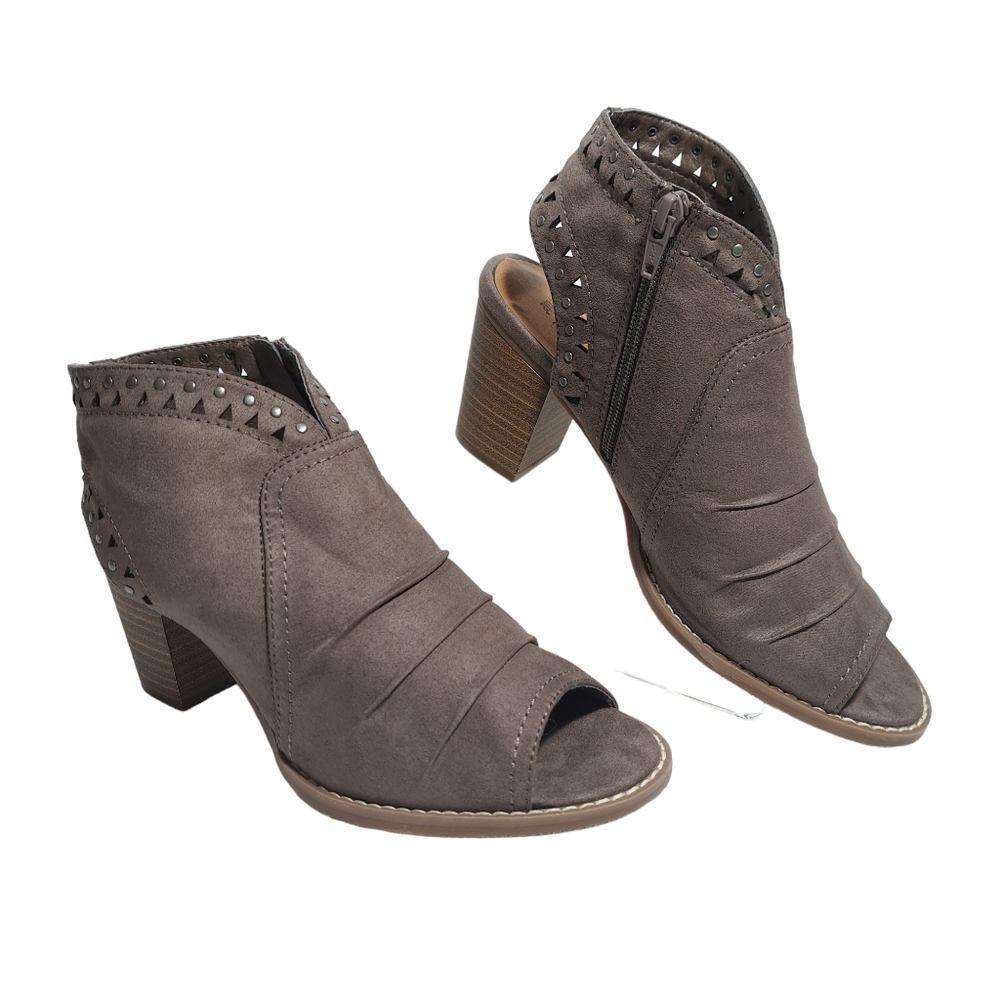 Sonoma Women's Open Toe Brown Ankle Boots Size 8M